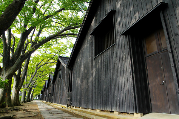 山居倉庫