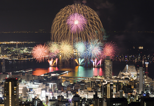 みなとこうべ海上花火大会
