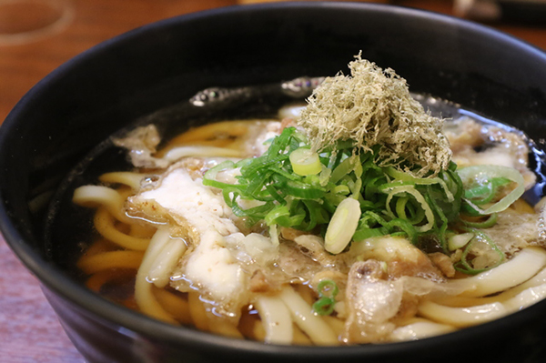 かすうどん