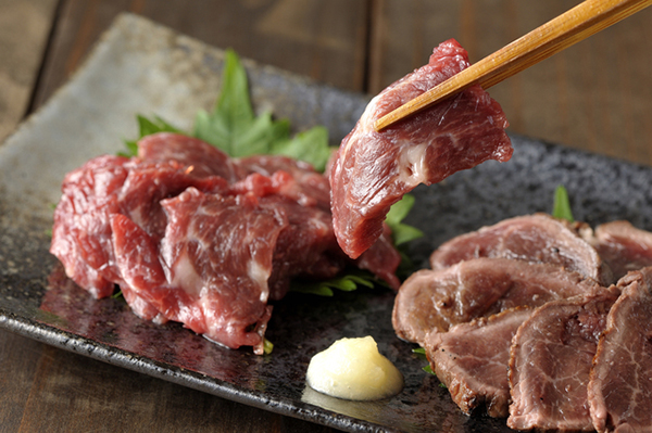 馬肉料理