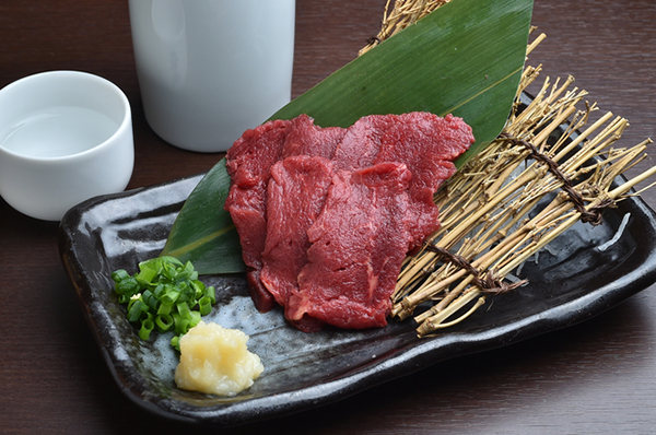 馬刺し