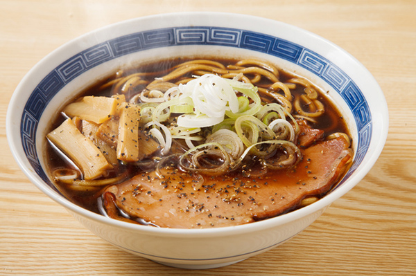 富山ブラックラーメン